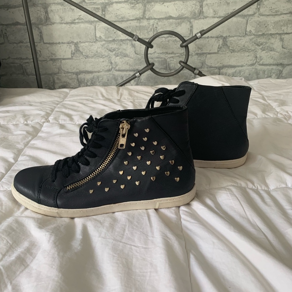 High top faux leather shoes